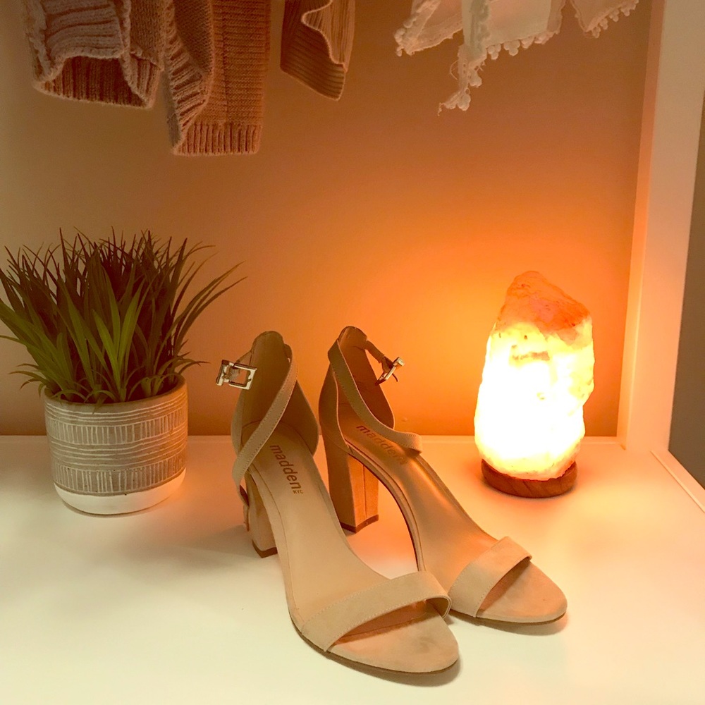 Single strap madden heels